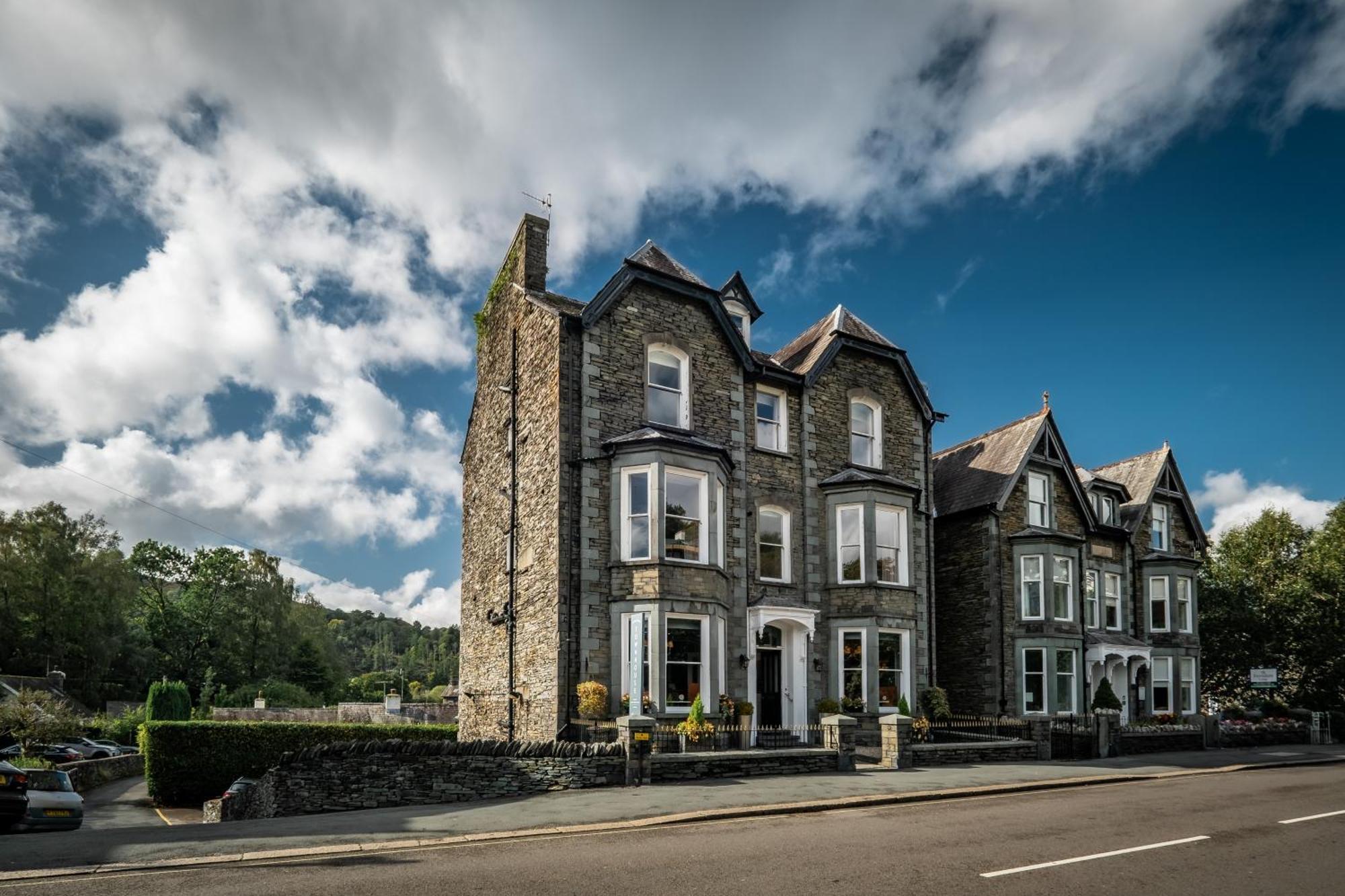 Ambleside Townhouse Hotel Exterior photo